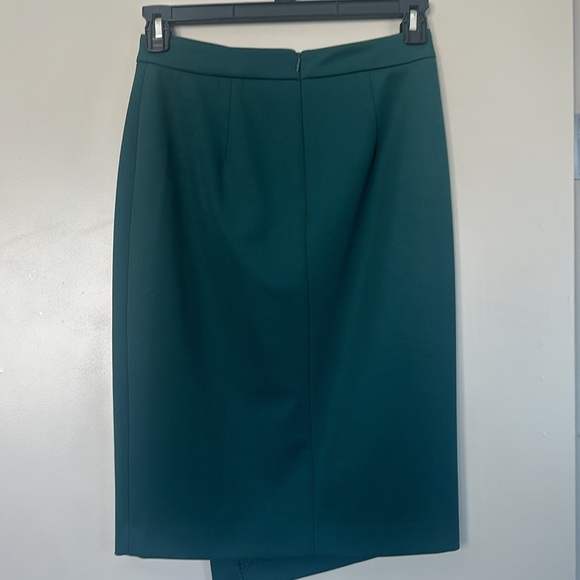 Forest Green pencil skirt - Picture 2 of 3